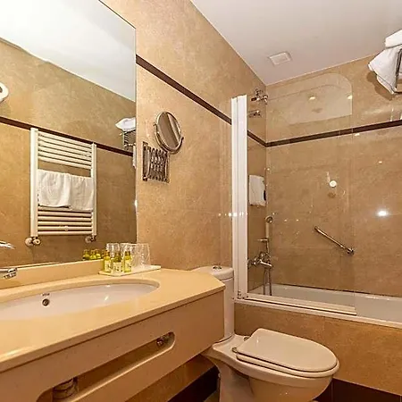 Hotel Solana *
