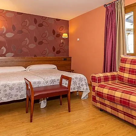 Solana Hotel *