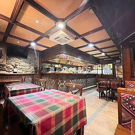 Hotel Solana *