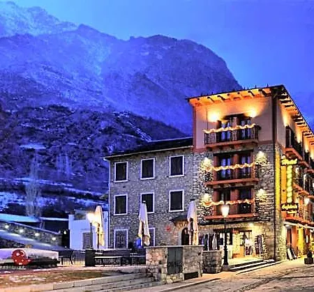 Solana Hotel